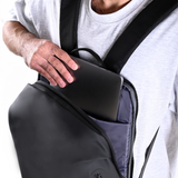 Como Backpack Black - laptop compartment interior view